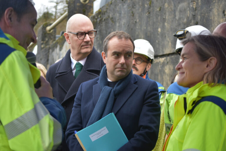 26dcf046-ac77-4226-88f3-8d7dfd4d8eba (1)